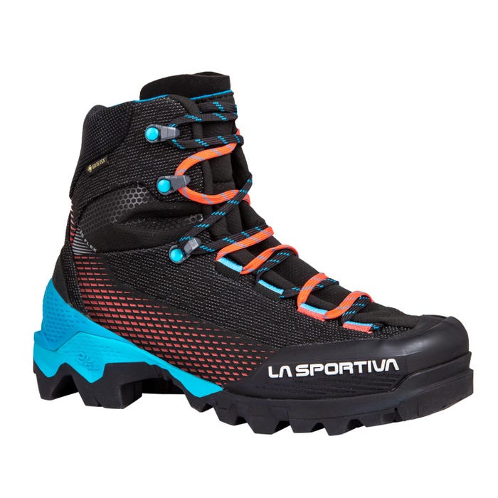 Black/Hibiscus Women's La Sportiva Aequilibrium ST GTX Mountaineering Boots | 41692-HKSP